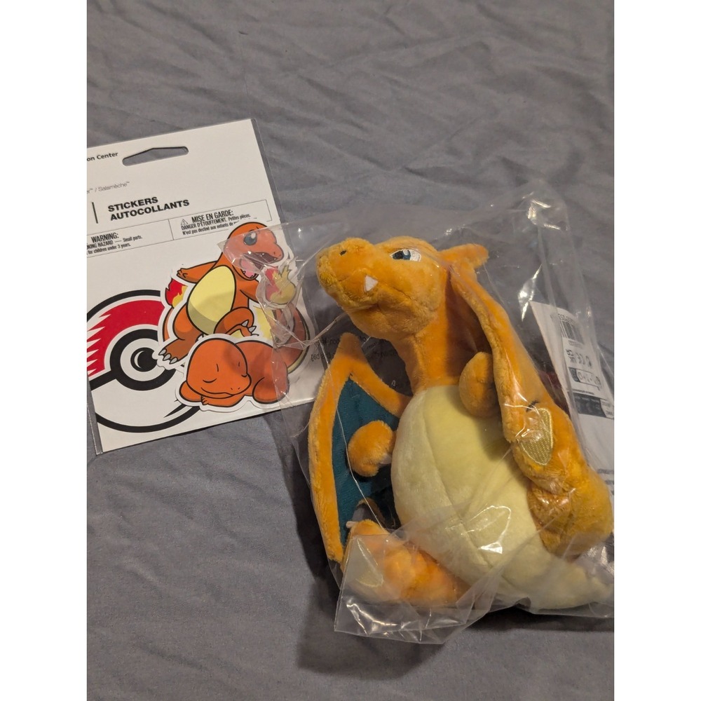 Pokemon Center Charizard Sitting Cuties Plush - 7 In. (NEW WITH TAGS) + Stickers
